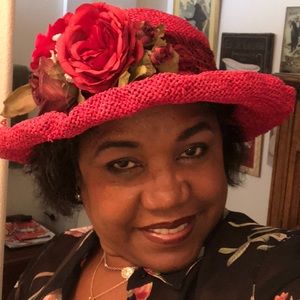 Meet your Posher, Joyce